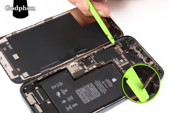 iphone 12 pro max charging connector step 12 image 4