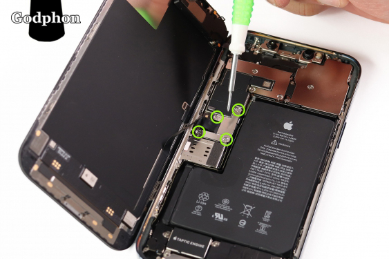 iphone 12 pro max charging connector step 8 image 1