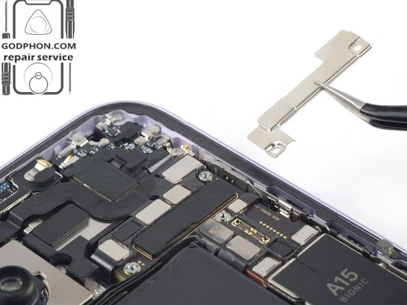 iphone-14-plus-front-camera-face-id-3