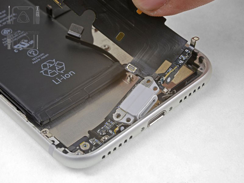 iphone se 2nd generation teardown (108)