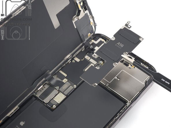 iphone-14-pro-max-external-speaker-33